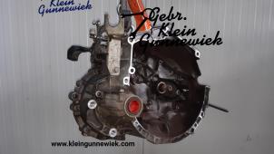 Used Gearbox Peugeot Bipper Price € 400,00 Margin scheme offered by Gebr.Klein Gunnewiek Ho.BV