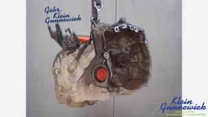Used Gearbox Renault Clio Price € 150,00 Margin scheme offered by Klein Gunnewiek Autodemontage & Motorentechniek