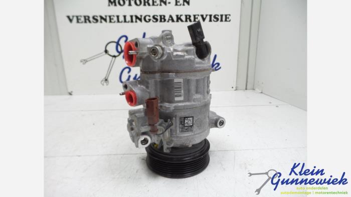 Usagé Pompe clim Volkswagen Golf Sportsvan Prix € 85,00 Règlement à la marge proposé par Klein Gunnewiek Autodemontage & Motorentechniek