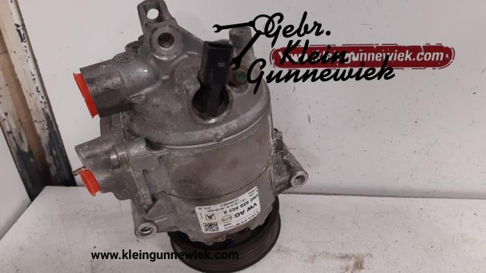 Air conditioning pump from a Volkswagen Eos 2009