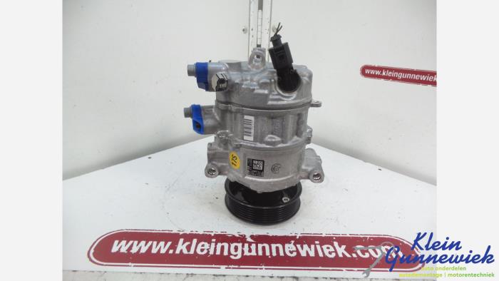 Usagé Pompe clim Volkswagen Passat Prix € 95,00 Règlement à la marge proposé par Klein Gunnewiek Autodemontage & Motorentechniek