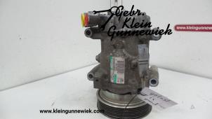 Used Air conditioning pump Renault Clio Price € 65,00 Margin scheme offered by Gebr.Klein Gunnewiek Ho.BV