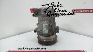 Used Air conditioning pump Renault Clio Price € 75,00 Margin scheme offered by Gebr.Klein Gunnewiek Ho.BV