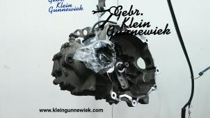 Używane Skrzynia biegów Volkswagen Polo Cena € 250,00 Procedura marży oferowane przez Gebr.Klein Gunnewiek Ho.BV