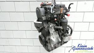 Motor van een Volkswagen Polo 2006