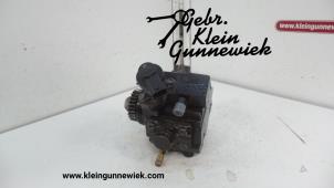 Usados Bomba de gasolina mecánica Opel Movano Precio € 375,00 Norma de margen ofrecido por Gebr.Klein Gunnewiek Ho.BV