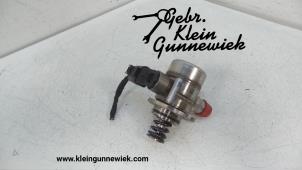 Używane Mechaniczna pompa paliwa Volkswagen Golf Cena € 140,00 Procedura marży oferowane przez Gebr.Klein Gunnewiek Ho.BV