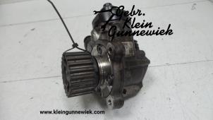 Used Mechanical fuel pump Volkswagen Passat Price € 135,00 Margin scheme offered by Gebr.Klein Gunnewiek Ho.BV