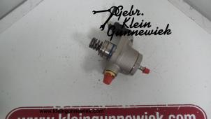 Używane Mechaniczna pompa paliwa Skoda Superb Cena € 195,00 Procedura marży oferowane przez Gebr.Klein Gunnewiek Ho.BV