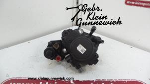 Used Mechanical fuel pump Ford Mondeo Price € 200,00 Margin scheme offered by Gebr.Klein Gunnewiek Ho.BV