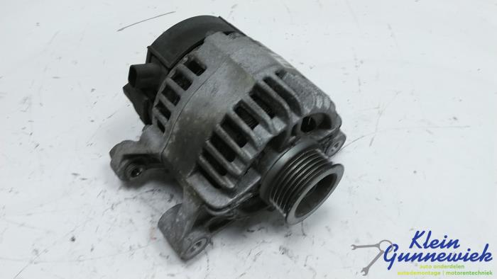 Gebrauchte Dynamo Opel Agila Preis € 19,00 Margenregelung angeboten von Klein Gunnewiek Autodemontage & Motorentechniek