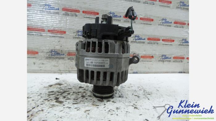Begagnade Dynamo Opel Corsa Pris € 55,00 Marginaltabell erbjuds av Klein Gunnewiek Autodemontage & Motorentechniek