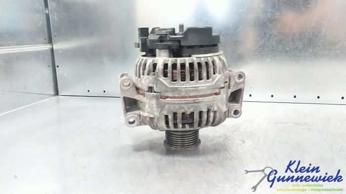 Używane Pradnica Audi A4 Cena € 25,00 Procedura marży oferowane przez Klein Gunnewiek Autodemontage & Motorentechniek