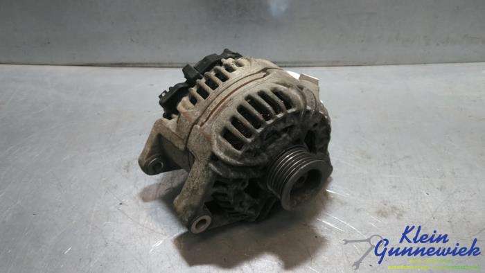 Begagnade Dynamo Opel Zafira Pris € 27,00 Marginaltabell erbjuds av Klein Gunnewiek Autodemontage & Motorentechniek