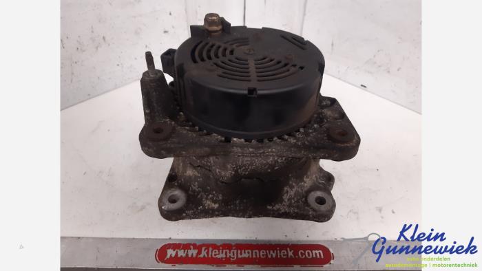 Begagnade Dynamo Volkswagen Golf Pris € 24,00 Marginaltabell erbjuds av Klein Gunnewiek Autodemontage & Motorentechniek
