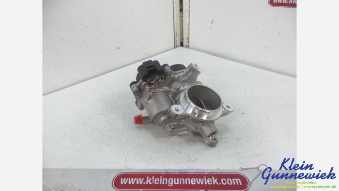 Used Throttle body Volkswagen Jetta Price € 66,00 Margin scheme offered by Klein Gunnewiek Autodemontage & Motorentechniek