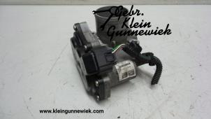 Gebrauchte Drosselklappengehäuse Renault Laguna Preis € 45,00 Margenregelung angeboten von Gebr.Klein Gunnewiek Ho.BV