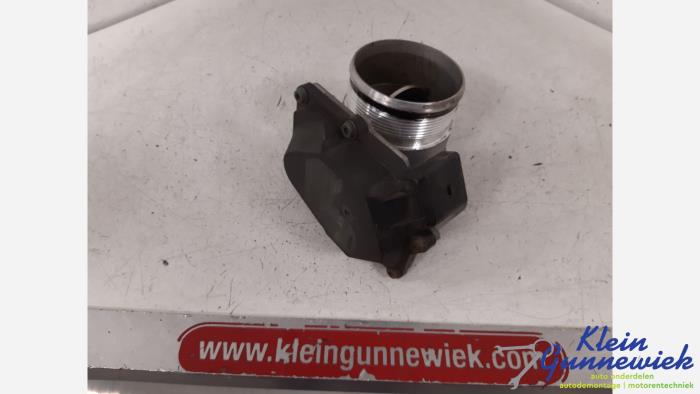 Usagé Boitier papillon Audi A8 Prix € 19,00 Règlement à la marge proposé par Klein Gunnewiek Autodemontage & Motorentechniek