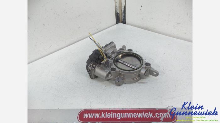 Usagé Boitier papillon BMW M1 Prix € 20,00 Règlement à la marge proposé par Klein Gunnewiek Autodemontage & Motorentechniek