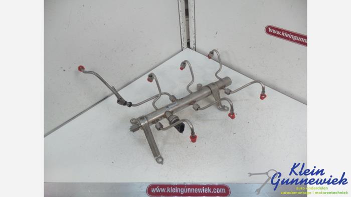 Usagé Système d'injection Porsche Panamera Prix € 100,00 Règlement à la marge proposé par Klein Gunnewiek Autodemontage & Motorentechniek