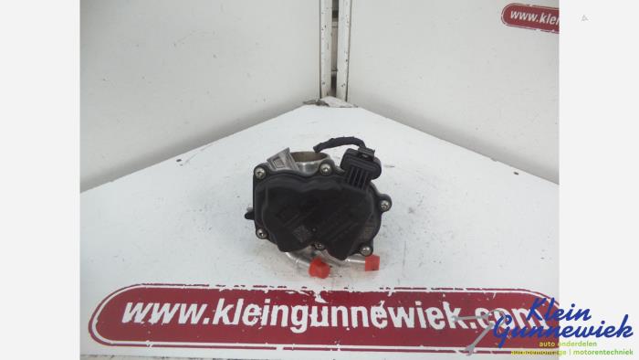 Begagnade Spjällhus Volkswagen Passat Pris € 53,00 Marginaltabell erbjuds av Klein Gunnewiek Autodemontage & Motorentechniek