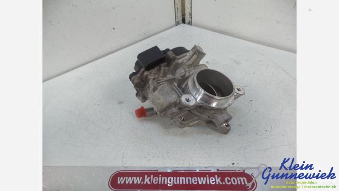 Used Throttle body Volkswagen Jetta Price € 66,00 Margin scheme offered by Klein Gunnewiek Autodemontage & Motorentechniek