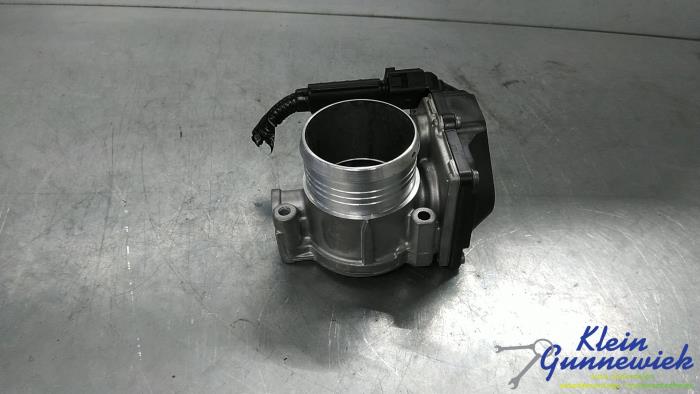 Begagnade Spjällhus Ford Kuga Pris € 20,00 Marginaltabell erbjuds av Klein Gunnewiek Autodemontage & Motorentechniek