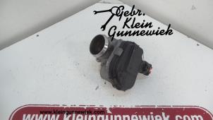 Usados Cuerpo de válvula de mariposa Peugeot 208 Precio € 35,00 Norma de margen ofrecido por Gebr.Klein Gunnewiek Ho.BV