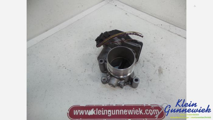 Usagé Boîtier accélérateur Volkswagen Passat Prix € 24,00 Règlement à la marge proposé par Klein Gunnewiek Autodemontage & Motorentechniek