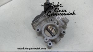 Used Throttle body Renault Clio Price € 55,00 Margin scheme offered by Gebr.Klein Gunnewiek Ho.BV