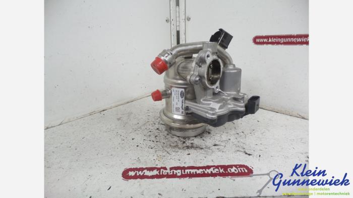 Używane Chlodnica EGR Volkswagen Polo Cena € 67,00 Procedura marży oferowane przez Klein Gunnewiek Autodemontage & Motorentechniek