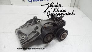Used Alternator lower bracket Opel Astra Price € 30,00 Margin scheme offered by Gebr.Klein Gunnewiek Ho.BV