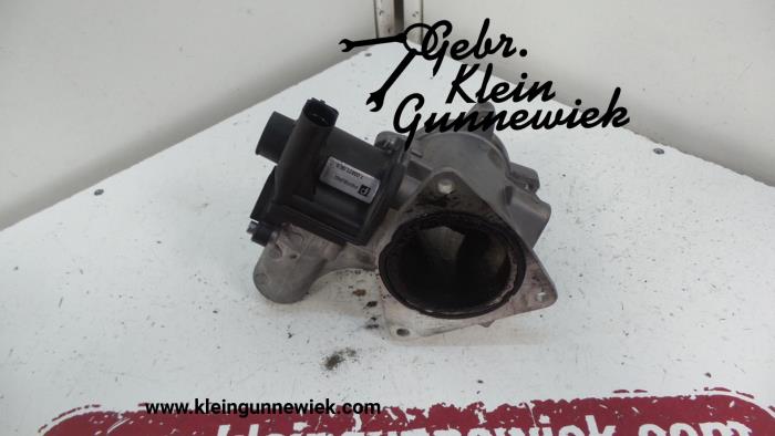 EGR valve from a Volkswagen Crafter 2008