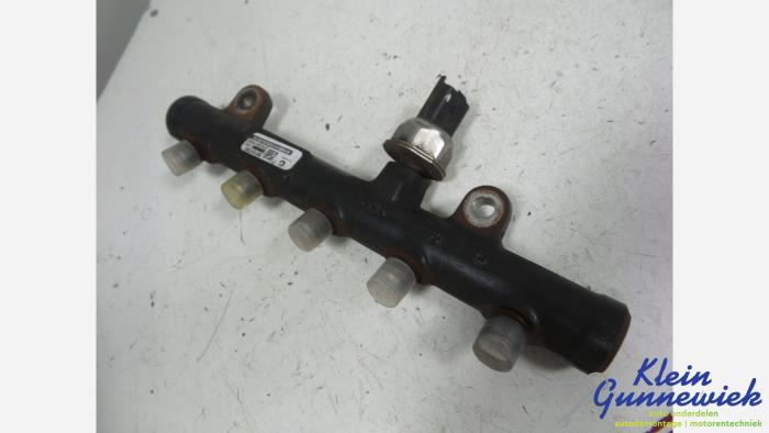 Usagé Système d'injection Ford Mondeo Prix € 16,00 Règlement à la marge proposé par Klein Gunnewiek Autodemontage & Motorentechniek