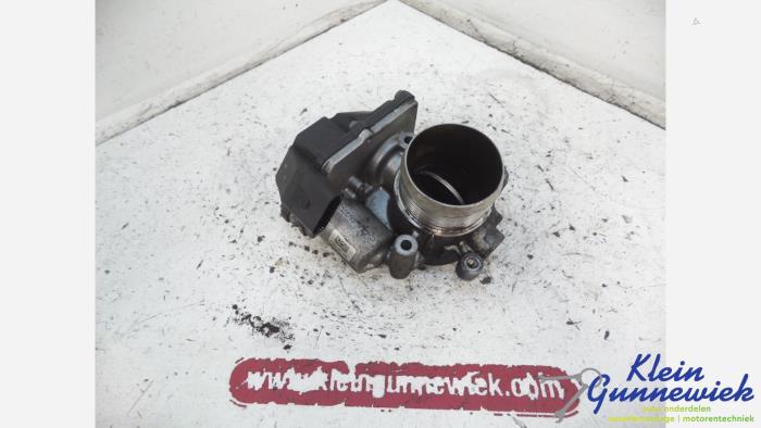 Usagé Boitier papillon Volkswagen Passat Prix € 24,00 Règlement à la marge proposé par Klein Gunnewiek Autodemontage & Motorentechniek