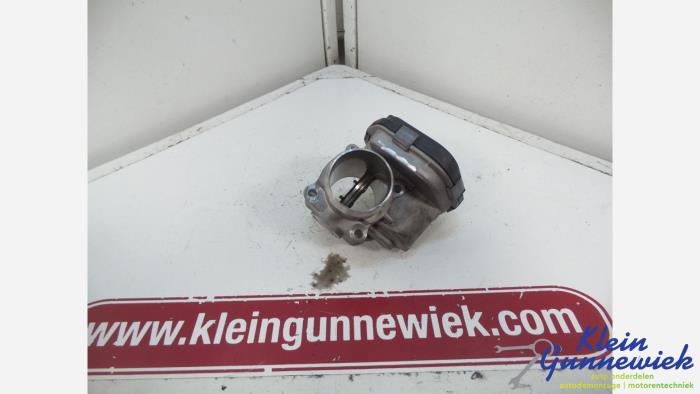 Usagé Boitier papillon Ford C-Max Prix € 15,00 Règlement à la marge proposé par Klein Gunnewiek Autodemontage & Motorentechniek