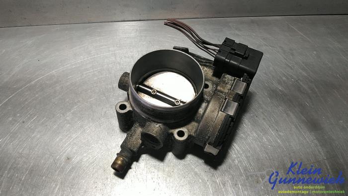 Usagé Boitier papillon Renault Laguna Prix € 24,00 Règlement à la marge proposé par Klein Gunnewiek Autodemontage & Motorentechniek