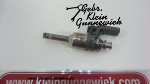 Używane Wtryskiwacz (wtrysk benzyny) Volkswagen Touran Cena € 75,00 Procedura marży oferowane przez Gebr.Klein Gunnewiek Ho.BV