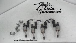 Used Injector (petrol injection) Skoda Superb Price € 45,00 Margin scheme offered by Gebr.Klein Gunnewiek Ho.BV
