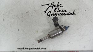 Used Injector (petrol injection) Opel Astra Price € 45,00 Margin scheme offered by Gebr.Klein Gunnewiek Ho.BV