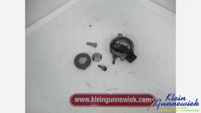 Begagnade Kamaxelsensor Audi A3 Pris € 25,00 Marginaltabell erbjuds av Klein Gunnewiek Autodemontage & Motorentechniek