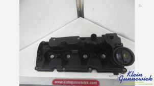 Usados Tapa de válvulas Volkswagen Golf Sportsvan Precio € 60,00 Norma de margen ofrecido por Klein Gunnewiek Autodemontage & Motorentechniek