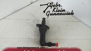 Used Clutch slave cylinder Skoda Rapid Price € 30,00 Margin scheme offered by Gebr.Klein Gunnewiek Ho.BV