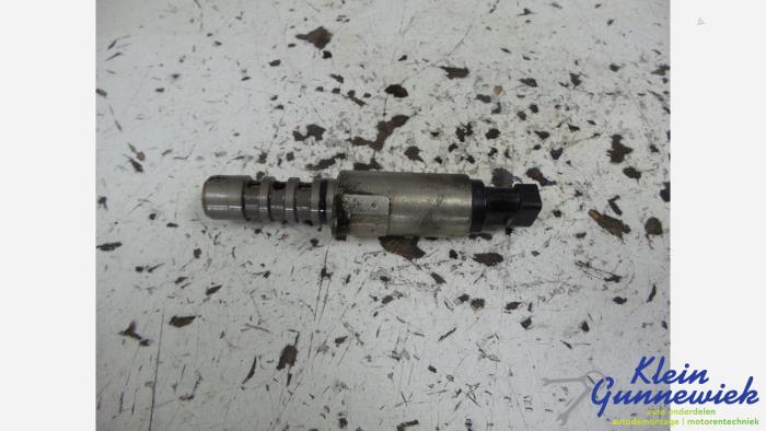 Begagnade Kamaxelsensor Audi S6 Pris € 25,00 Marginaltabell erbjuds av Klein Gunnewiek Autodemontage & Motorentechniek