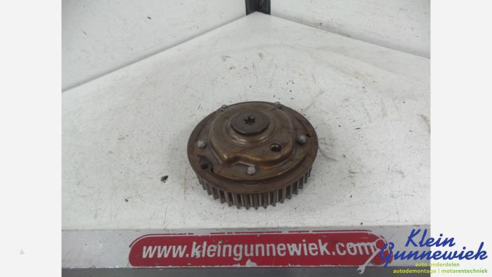 Gebrauchte Nockenwelle Verstellung Opel Astra Preis € 48,00 Margenregelung angeboten von Klein Gunnewiek Autodemontage & Motorentechniek