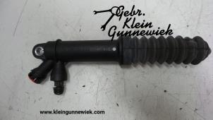 Used Clutch slave cylinder Audi A5 Price € 30,00 Margin scheme offered by Gebr.Klein Gunnewiek Ho.BV
