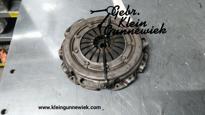 Clutch kit (complete) from a Opel Tigra 2008