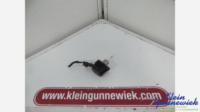 Begagnade Kamaxelsensor Volkswagen Polo Pris € 24,00 Marginaltabell erbjuds av Klein Gunnewiek Autodemontage & Motorentechniek