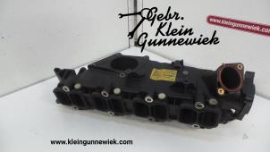 Used Intake manifold Audi S8 Price € 195,00 Margin scheme offered by Gebr.Klein Gunnewiek Ho.BV