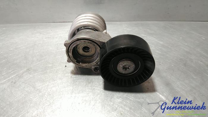 Usados Rodillo tensor correa múltiple Volkswagen Polo Precio € 24,00 Norma de margen ofrecido por Klein Gunnewiek Autodemontage & Motorentechniek